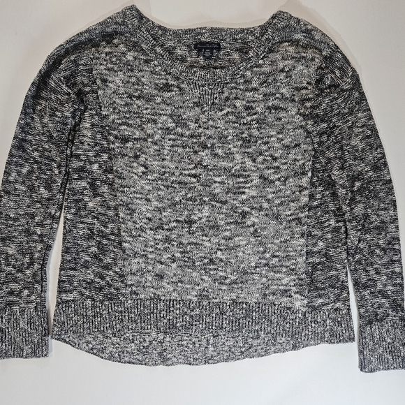American Eagle Sweater Womens Size‎ Medium Grey Black Sparkle 90s Winter Comfort - Picture 1 of 6